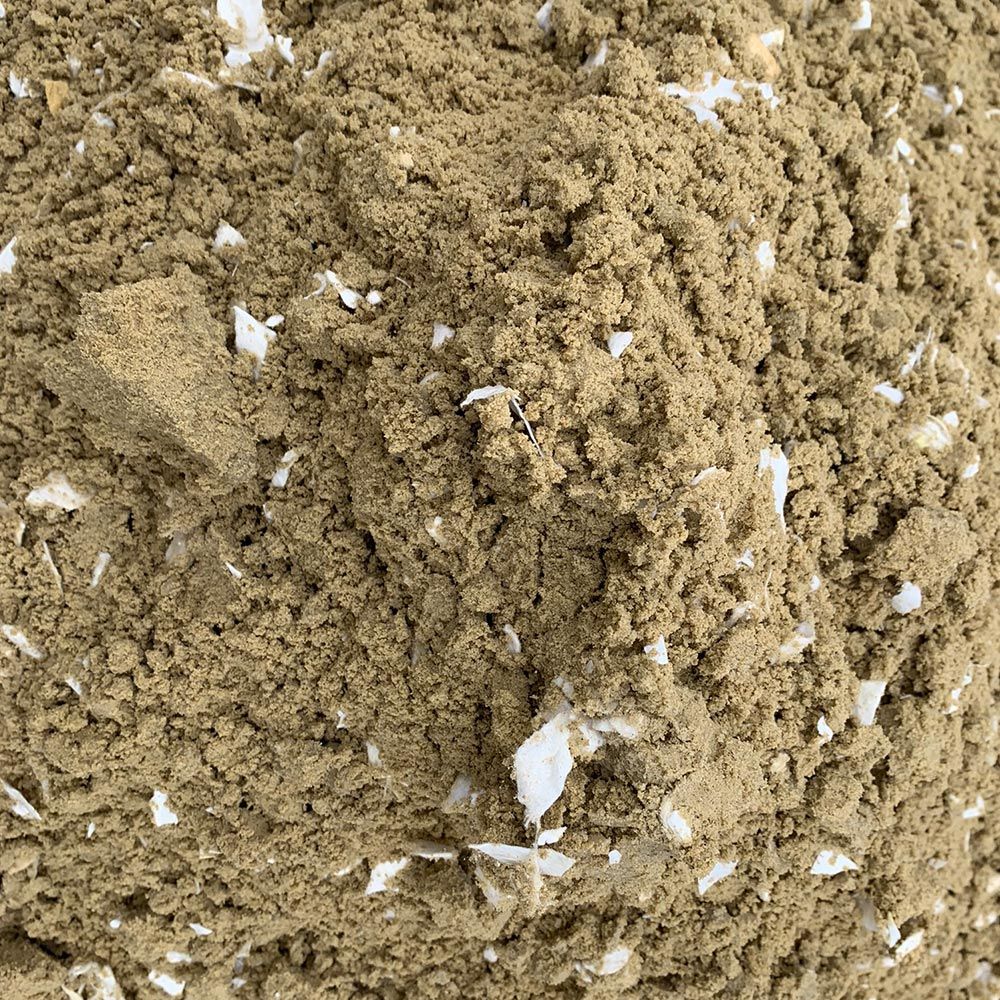 Reitplatzsand mit Vlies